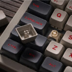 Retro 68 Keyboard - NES 40th Limited Edition - Image 5