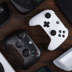 8BitDo Ultimate 3-mode Controller for Xbox (Wired for Xbox Series X|S and Xbox One, Wireless for Windows and Android) - Image 27
